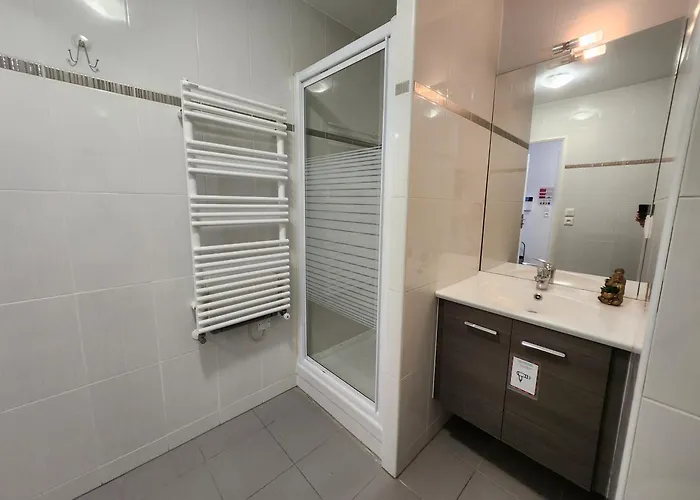 Studio, Terrasse, Confort & Emplacement Ideal ! 아파트